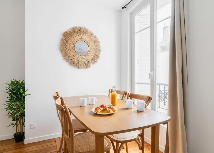 Appartement Jolie 2 Pieces Proche Metro - 19 - 4p Parijs